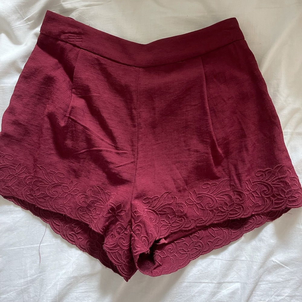 Maroon small shorts